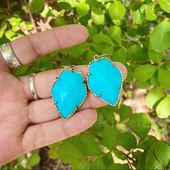 Kendra Scott Corley Earrings in Turquoise - Picture 3 of 8